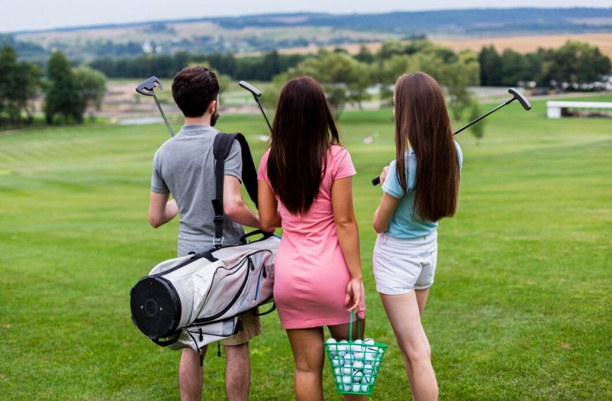 Exploring Japan’s Golf and Housing Options: A Guide for Newcomers and Enthusiasts